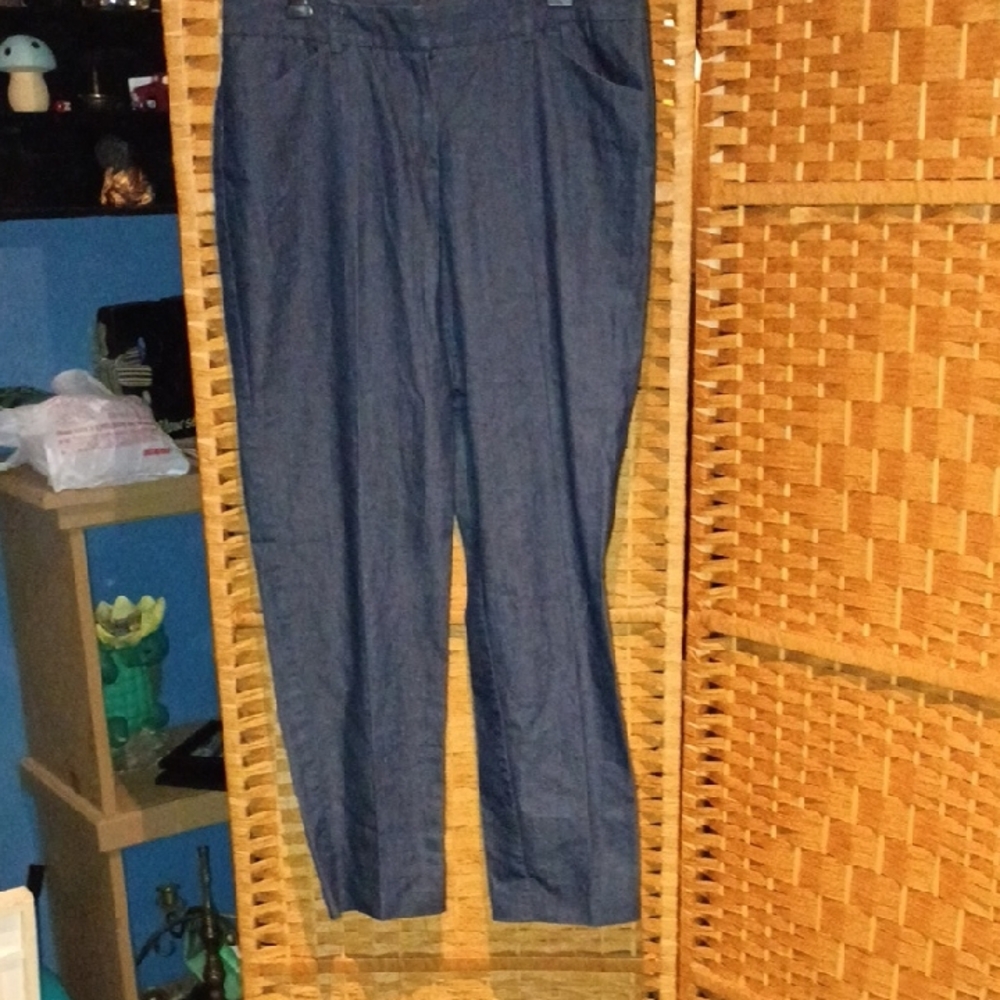 New Directions Blue Ankle & Cropped Jeans